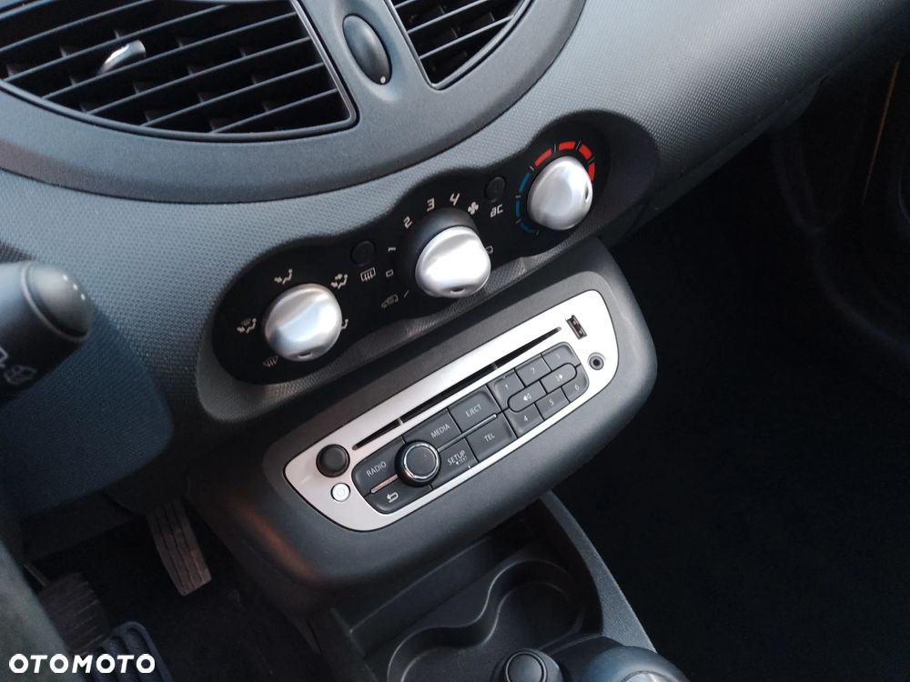 Renault Twingo - 11