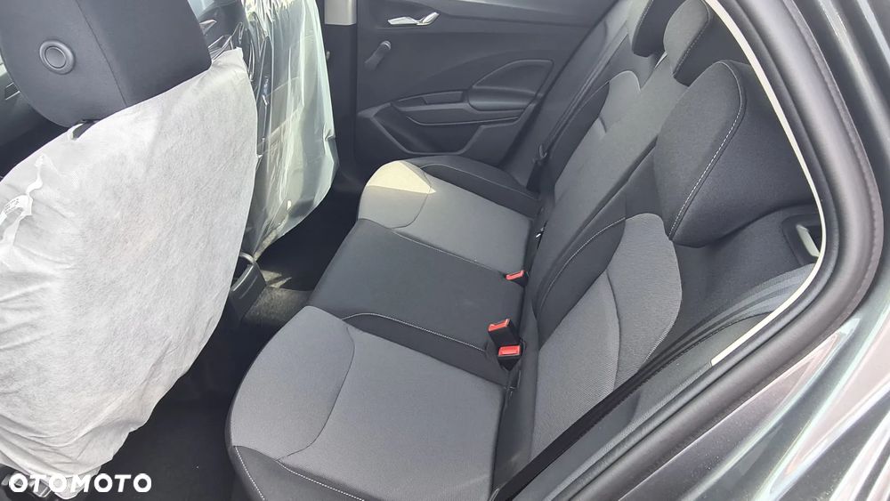 Skoda Fabia 1.0 TSI Drive - 5