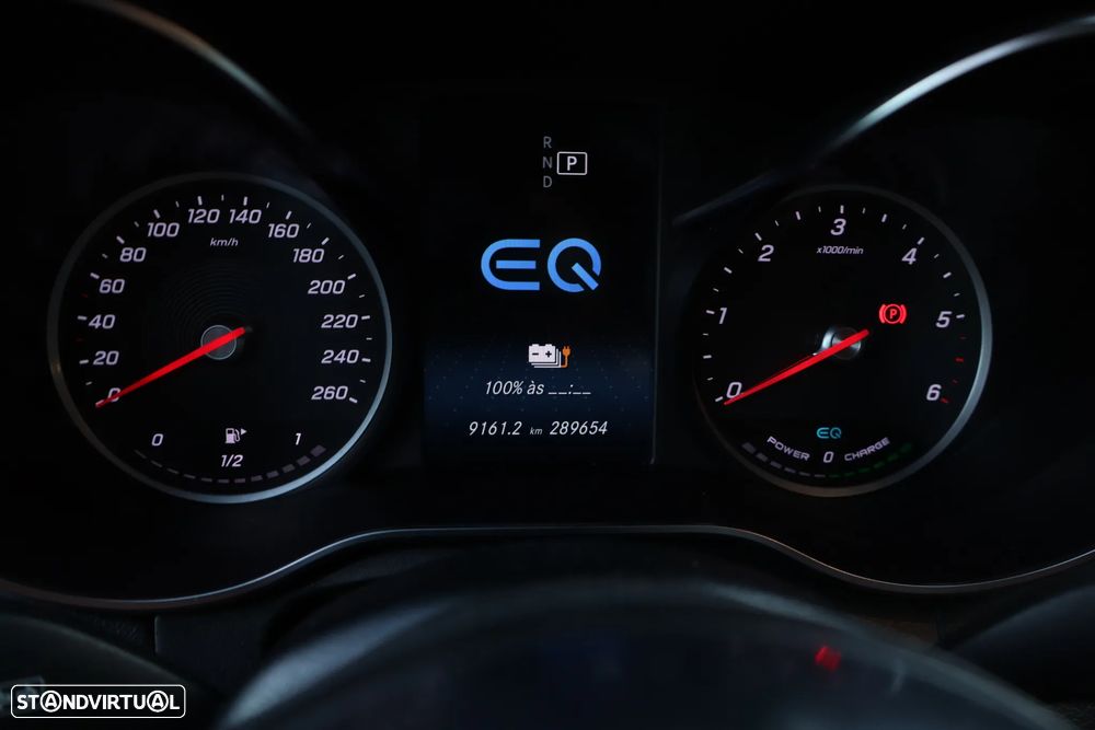 Mercedes-Benz GLC 300 e 4Matic - 26