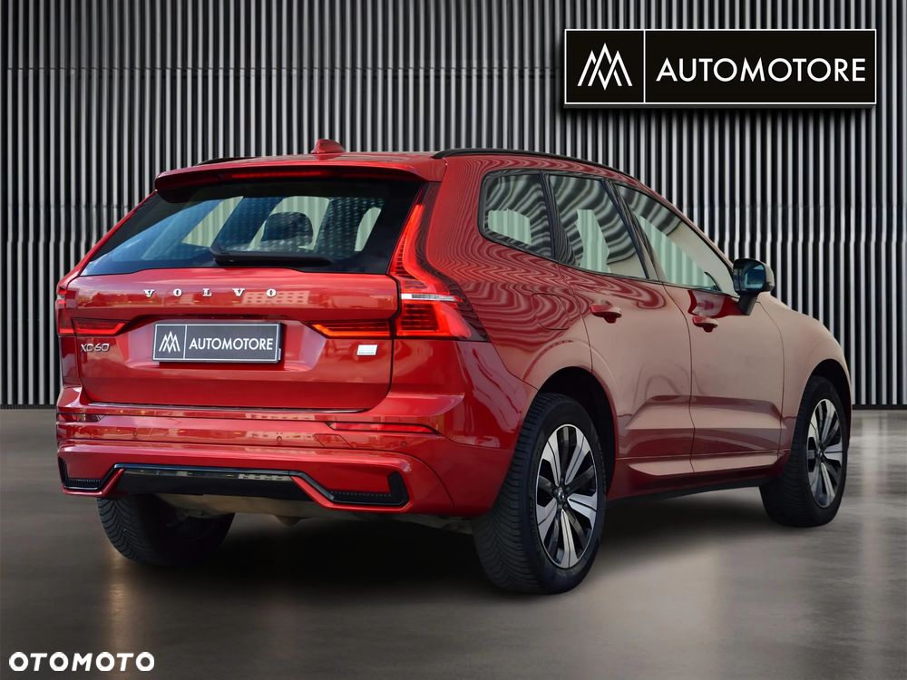 Volvo XC 60 T8 Plug-In Hybrid AWD Plus Dark - 9