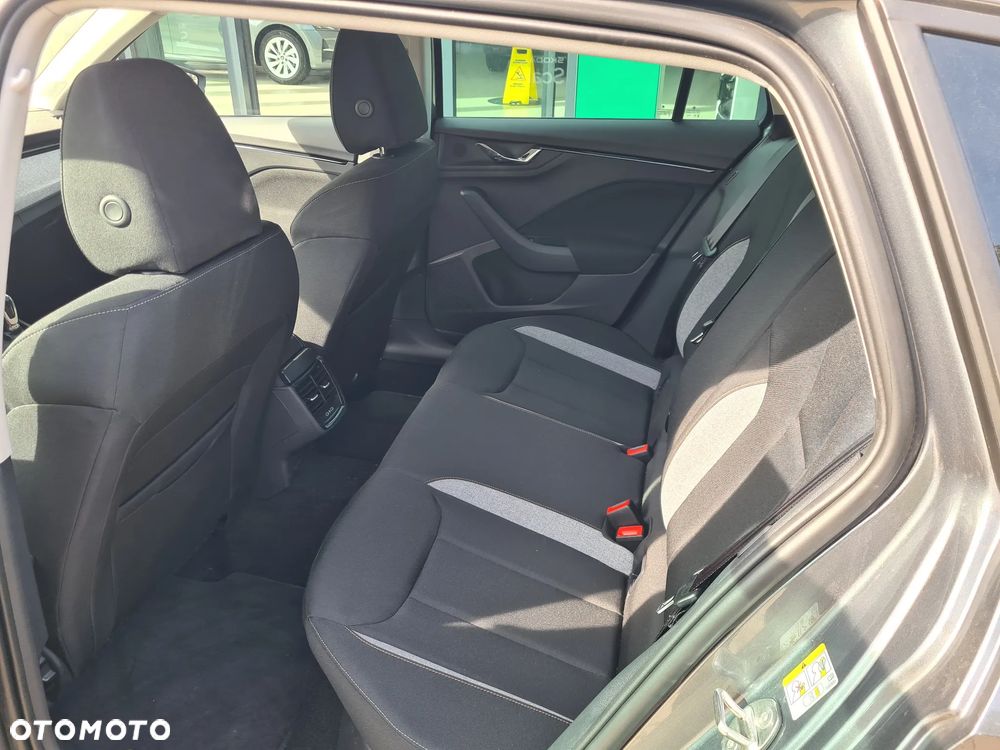 Skoda Scala 1.0 TSI Drive DSG - 13