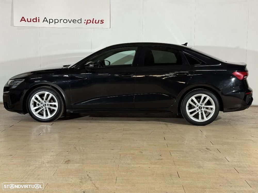 Audi A3 Limousine 30 TFSI S line S tronic - 4