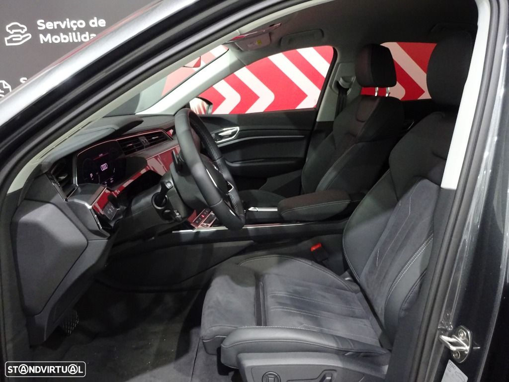 Audi Q8 e-Tron Sportback - 13