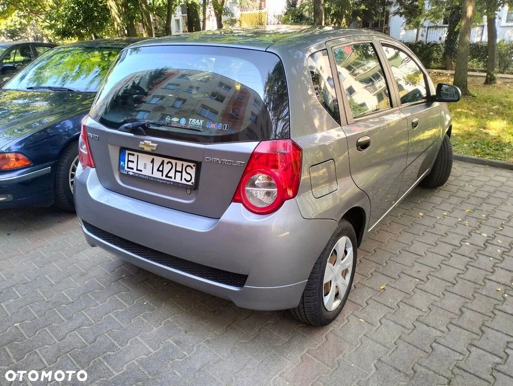Chevrolet Aveo 1.2 16V Base - 5