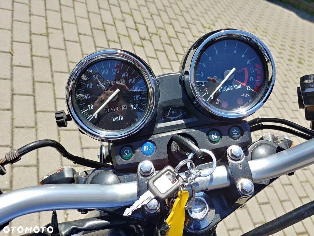 Kawasaki ER - 7