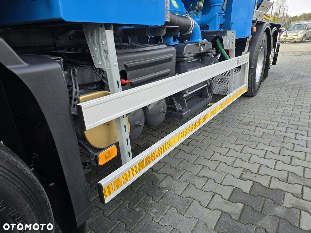 Volvo 2009 JOSKIN WUKO do zbierania odpadów płynnych - 11