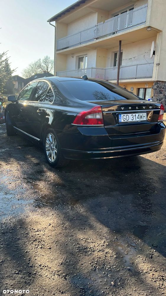 Volvo S80 2011 photo 2