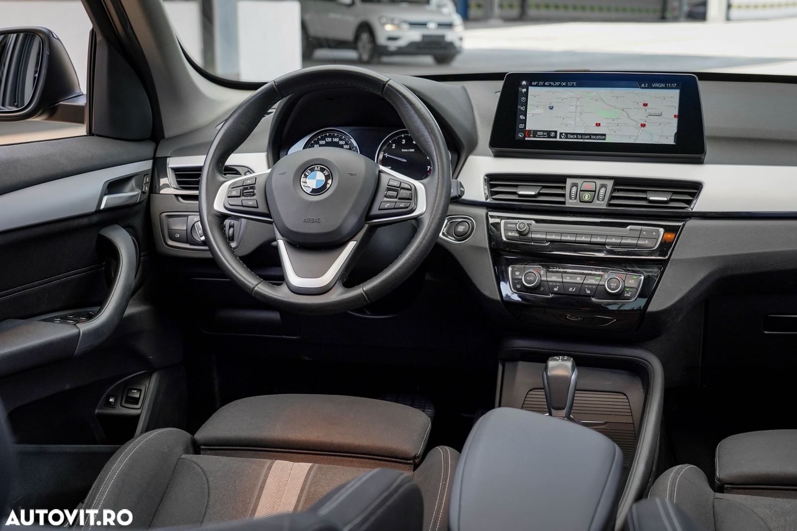 BMW X1 xDrive25e Sport Line - 7