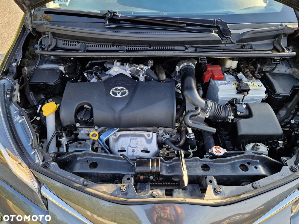 Toyota Yaris 1.5 Premium - 12