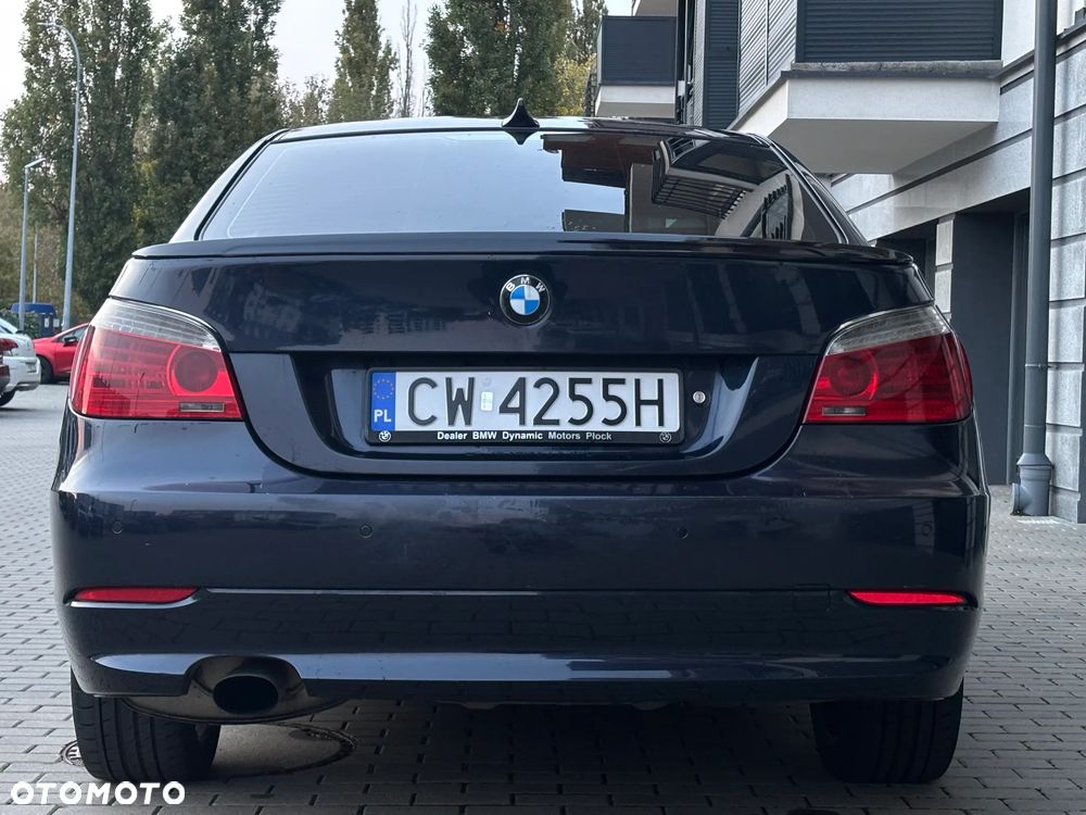 BMW Seria 5 520d Special Edition - 4