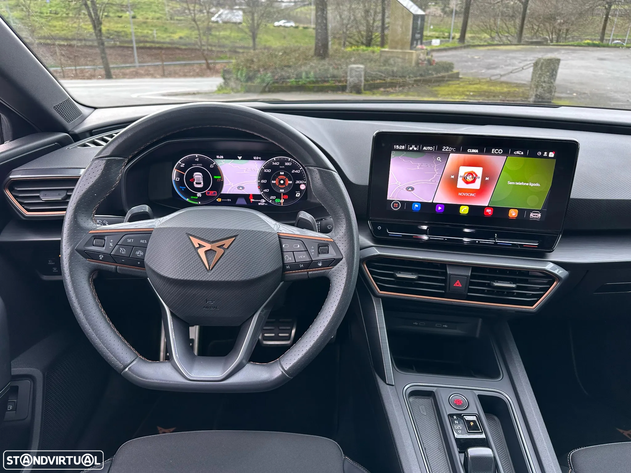 Cupra Leon 1.4 e-Hybrid DSG - 30