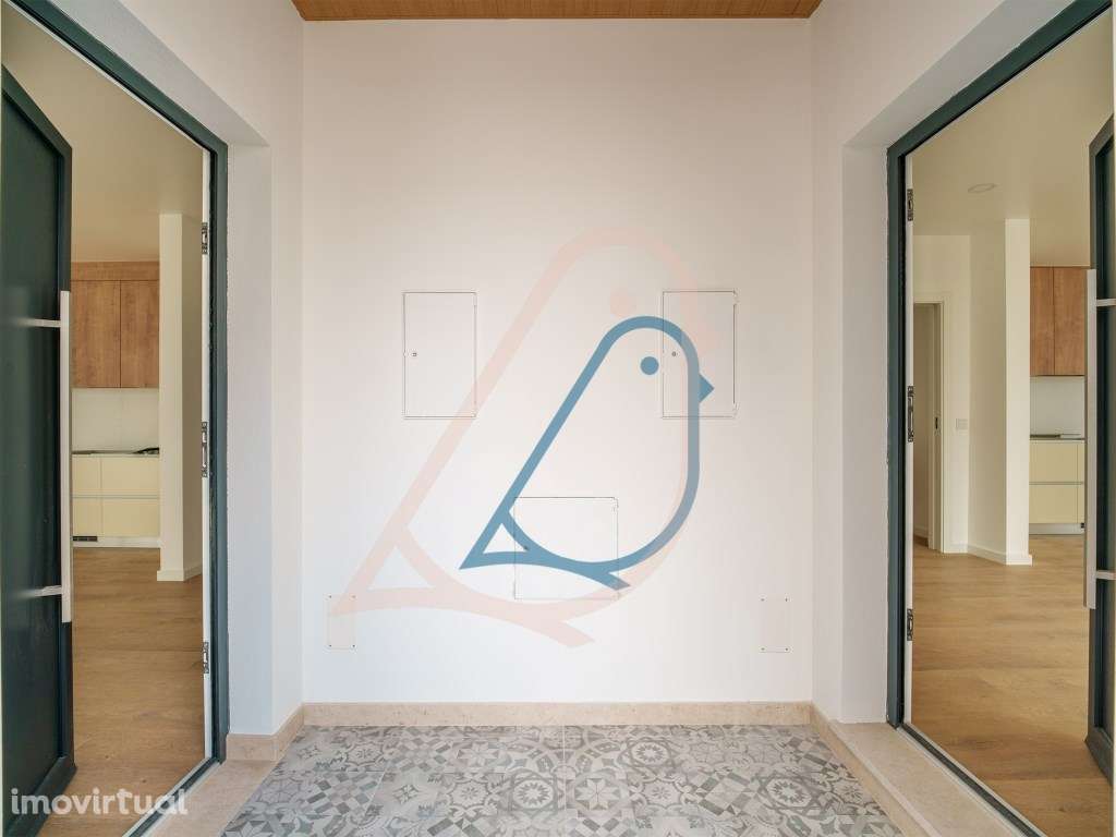 Moradia V2 Geminada no Centro da Cidade de Ourém - Grande imagem: 3/35