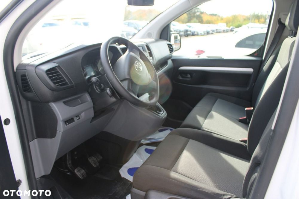 Toyota ProAce - 13