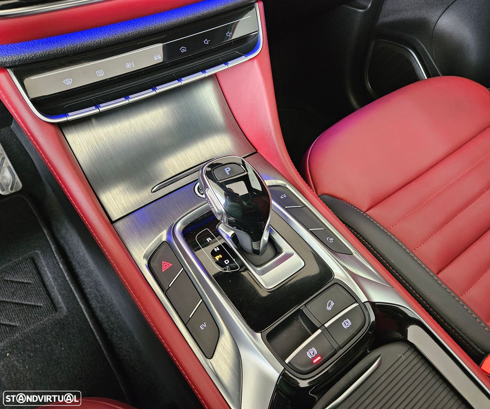 MG EHS 1.5 T-GDI Plug-in Hybrid Luxury - 34
