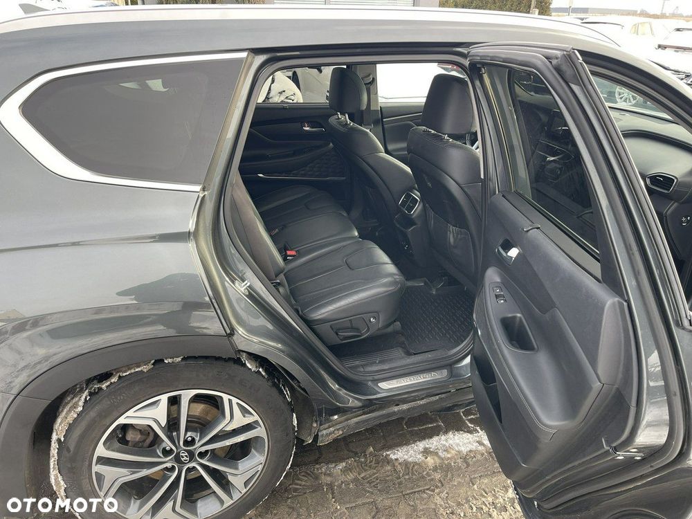 Hyundai Santa Fe 2.2 CRDi 4WD Automatik SEVEN Premium - 10