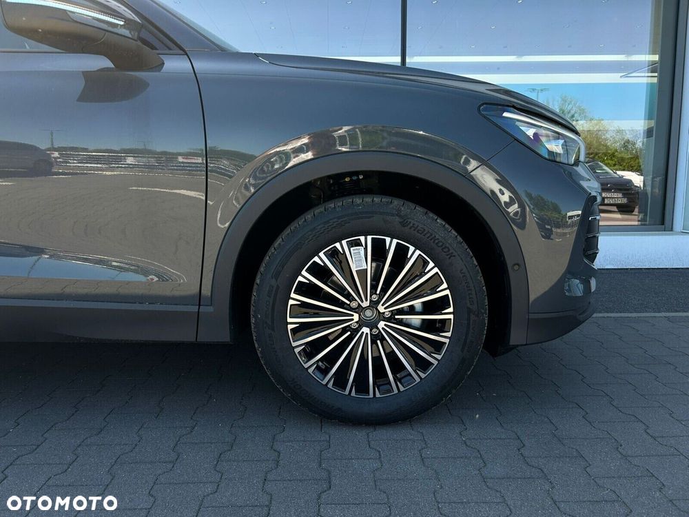 Volkswagen Tiguan - 29