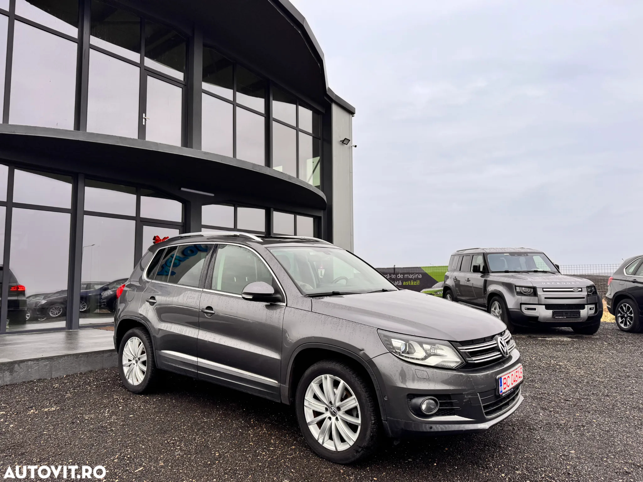 Volkswagen Tiguan - 6
