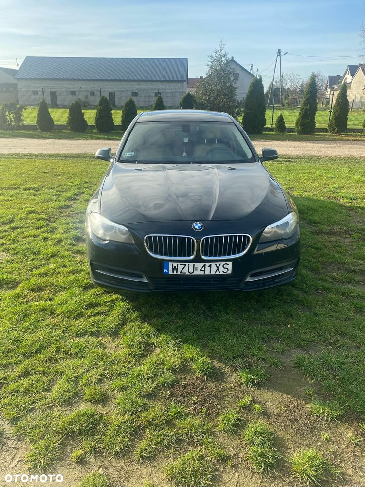 BMW Seria 5 530d xDrive - 1