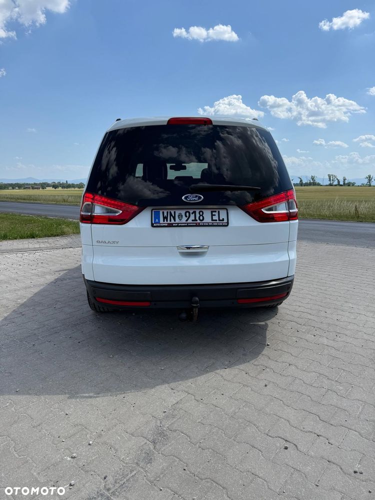 Ford Galaxy 2.0 TDCi Ambiente - 6