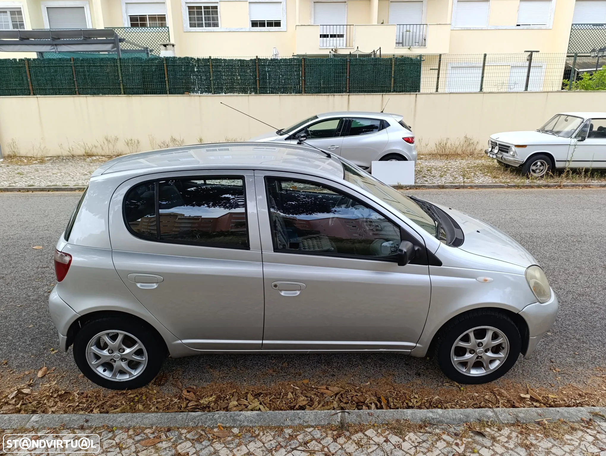 Toyota Yaris 1.0 Sol - 6