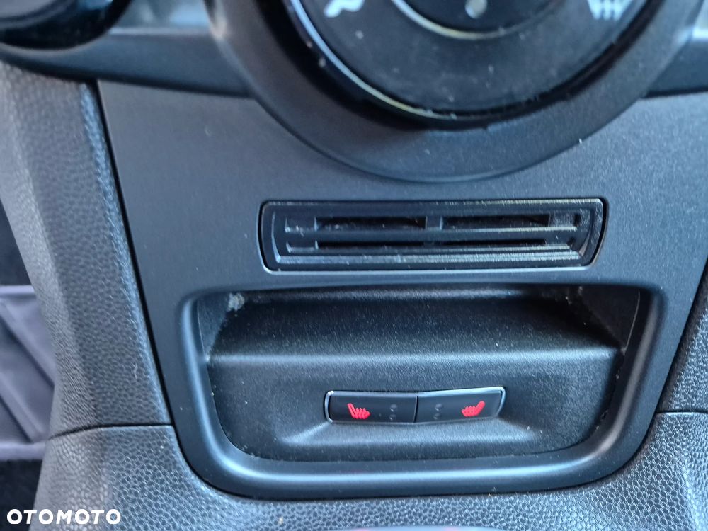 Ford Fiesta 1.25 Ambiente EU5 - 37