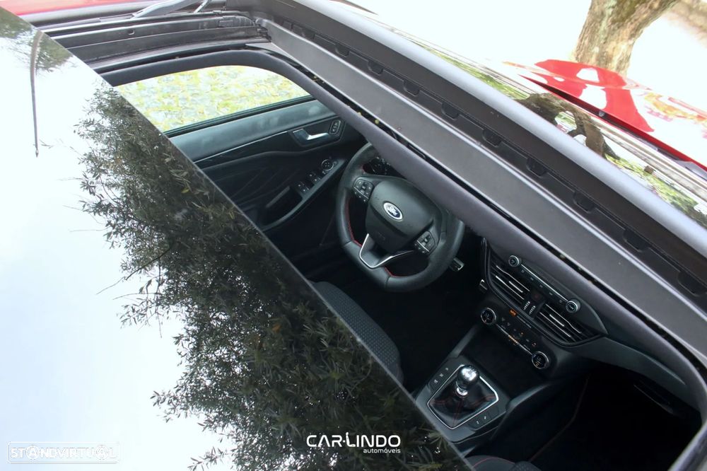 Ford Focus 1.5 TDCi ST-Line - 13