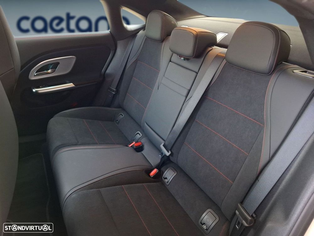 Mercedes-Benz CLA 250+ EQ - 14