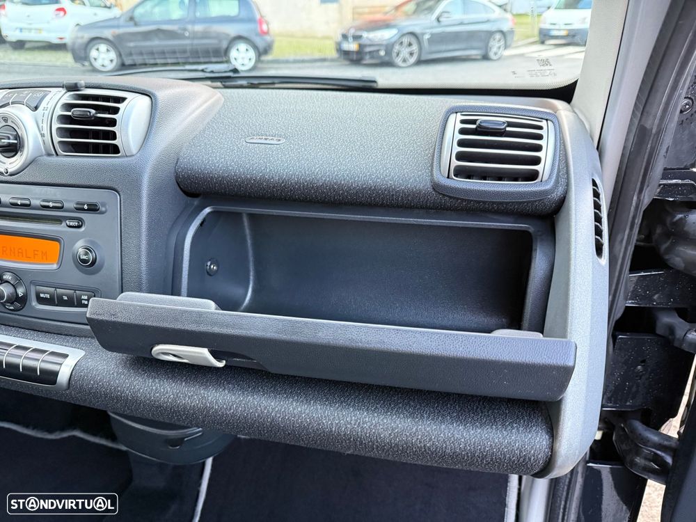 Smart ForTwo Coupé 0.8 cdi Passion 45 - 18