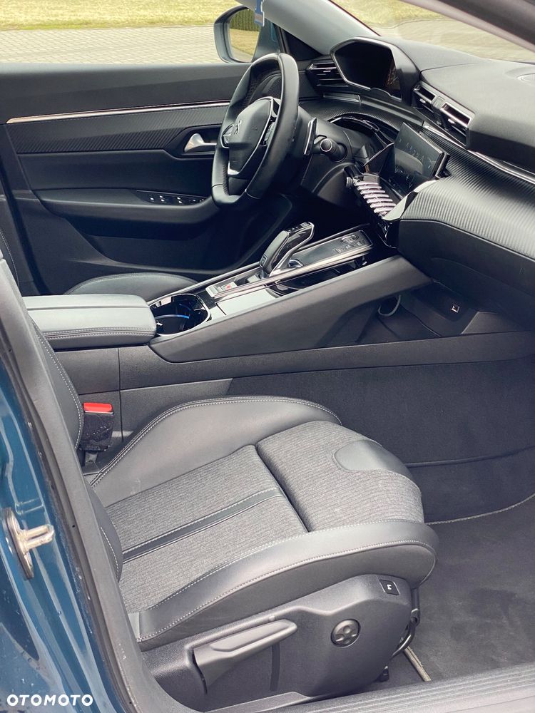 Peugeot 508 BlueHDi 130 EAT8 Allure - 29