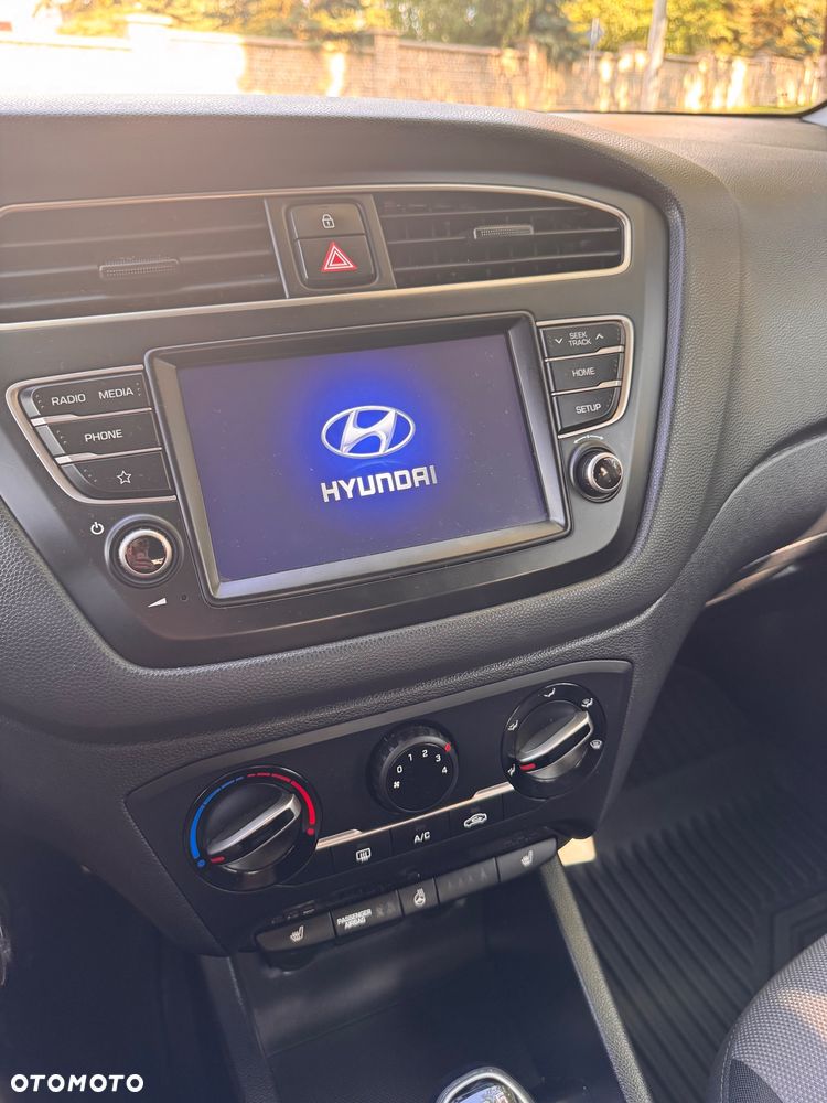 Hyundai i20 1.0 T-GDI Premium - 22