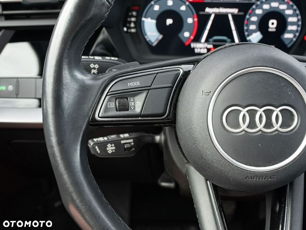 Audi A3 Sportback 30 TDI S tronic - 13