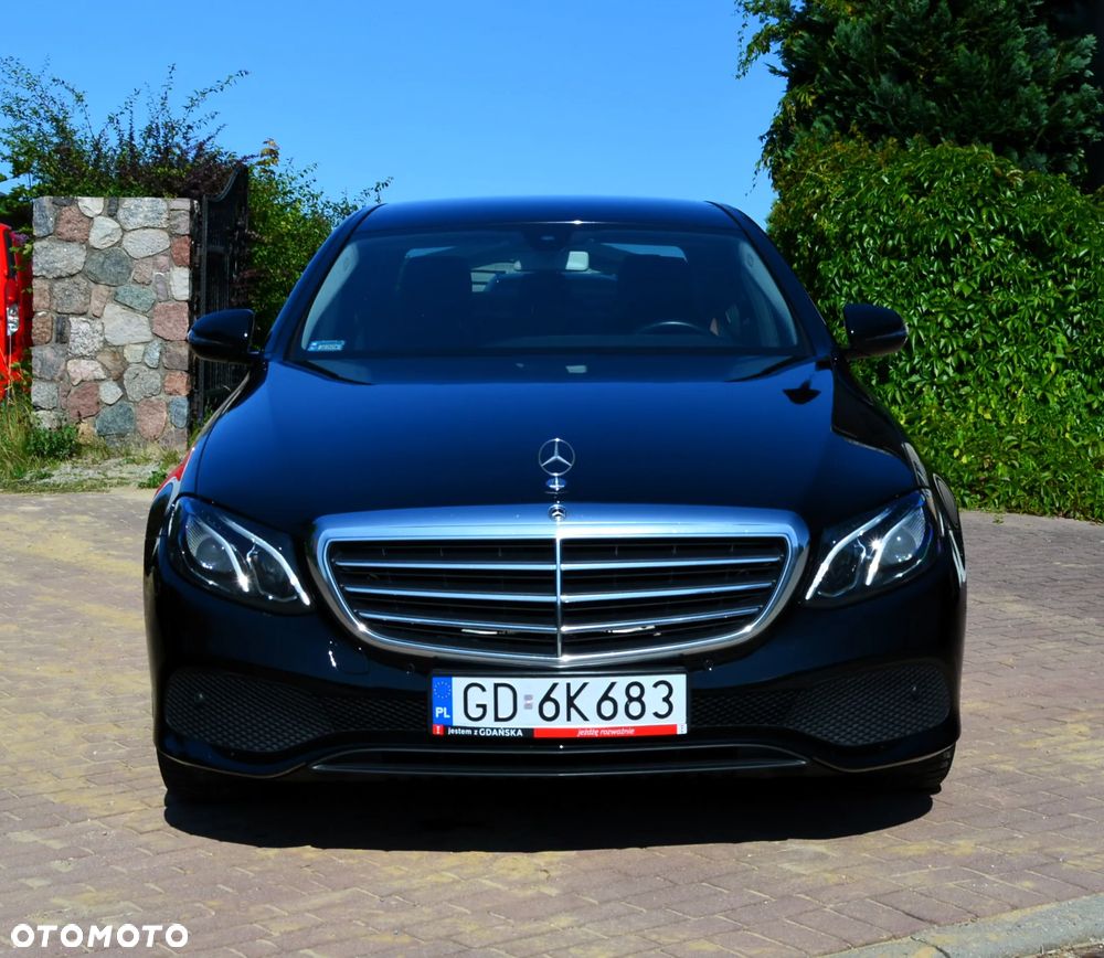Mercedes-Benz Klasa E 220 d 4-Matic 9G-TRONIC - 1