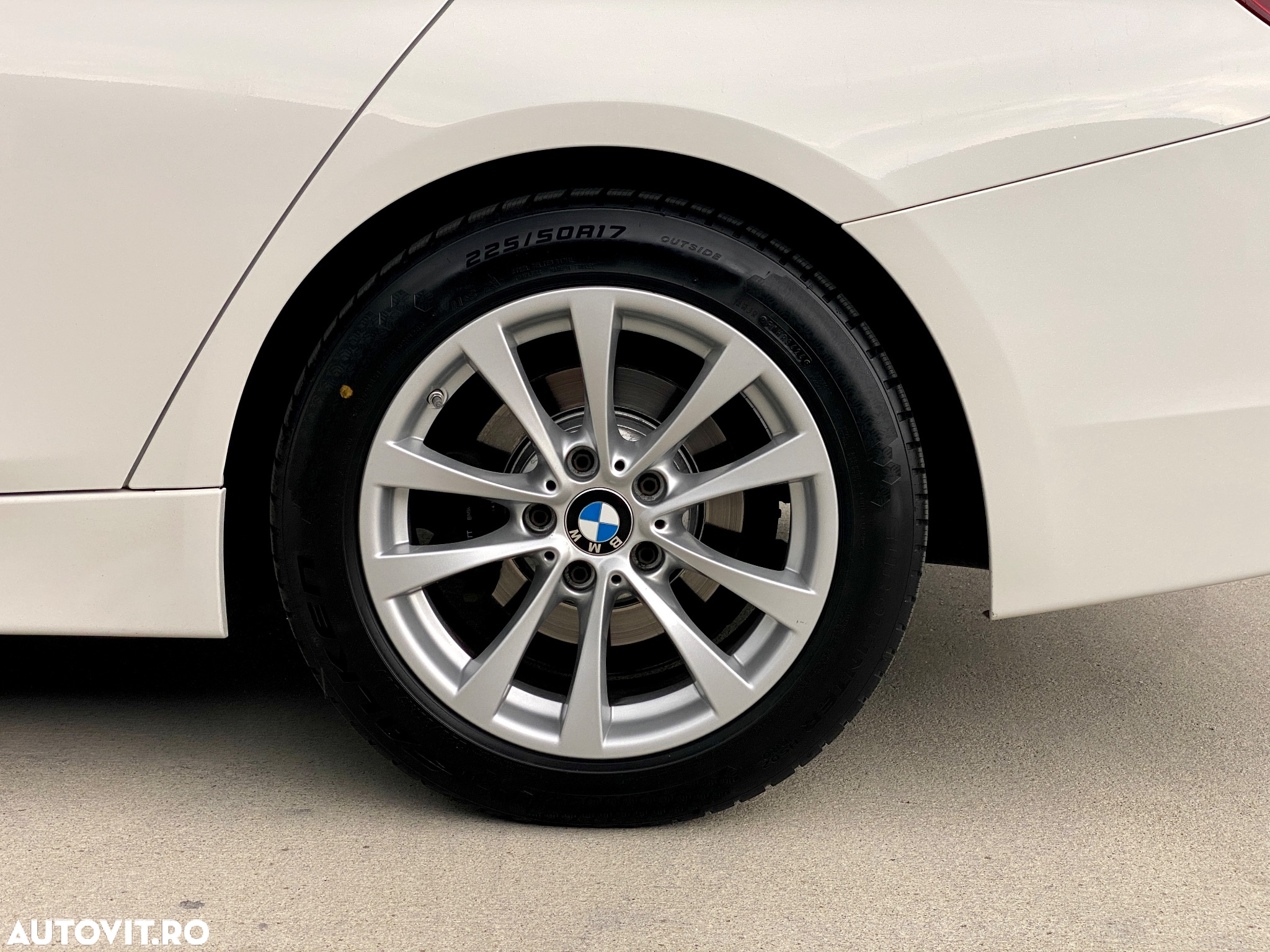 BMW Seria 3 318d GT Aut. Sport Line - 17