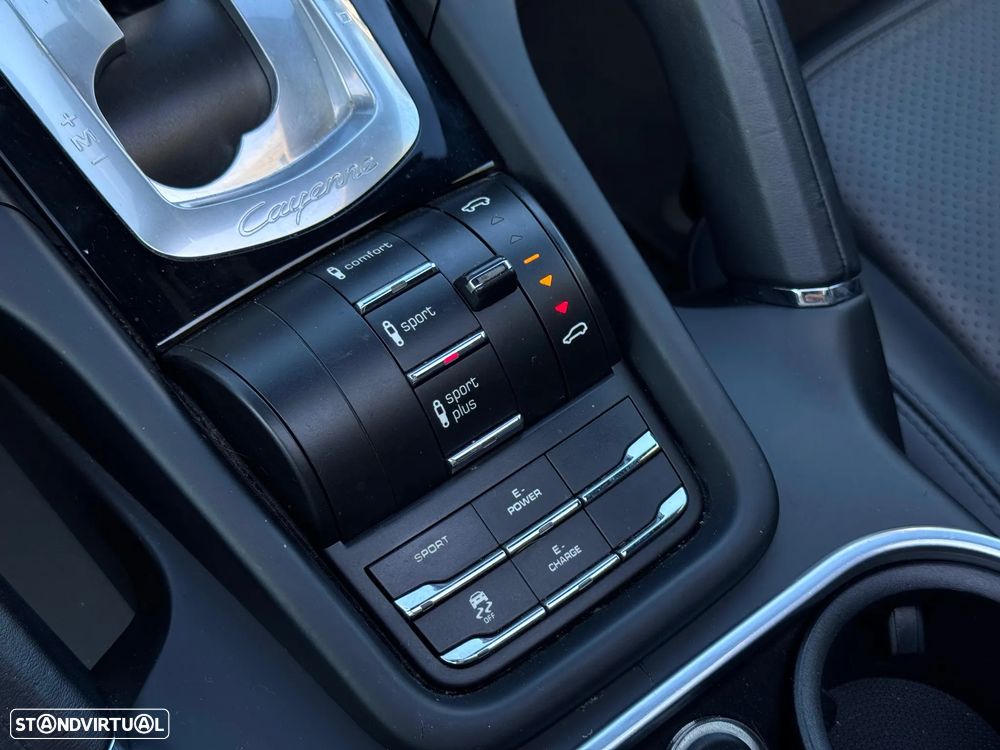 Porsche Cayenne S E-Hybrid - 21