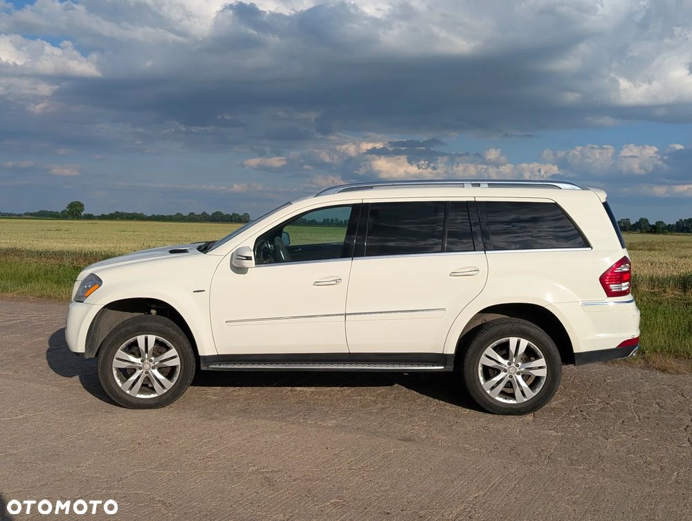 Mercedes-Benz GL - 4