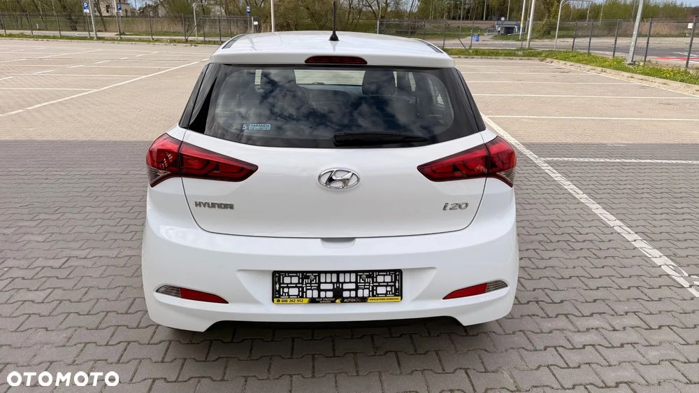 Hyundai i20 1.1 CRDi Fresh - 4