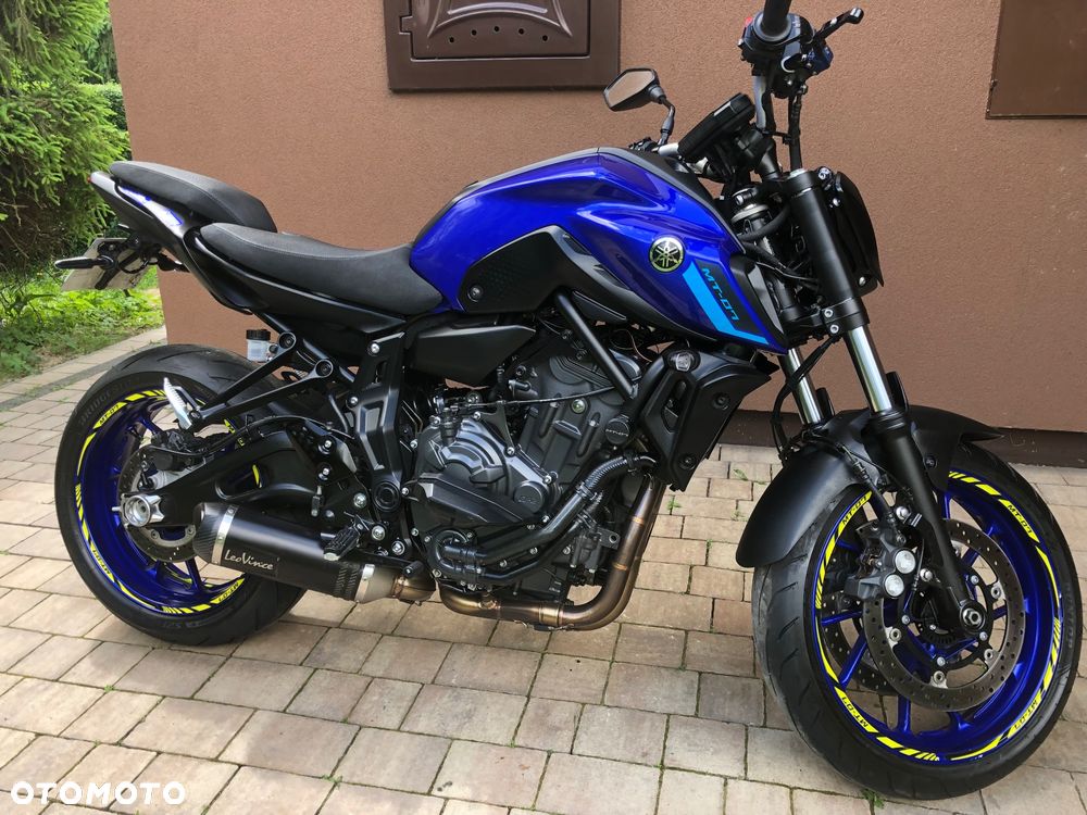 Yamaha MT - 1