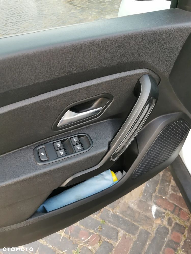 Dacia Duster 1.6 SCe Access - 2