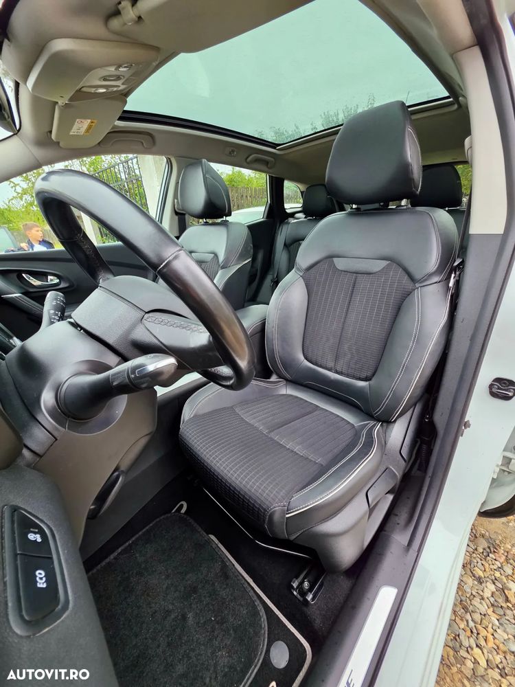 Renault Kadjar Energy dCi 130 Bose Edition - 10