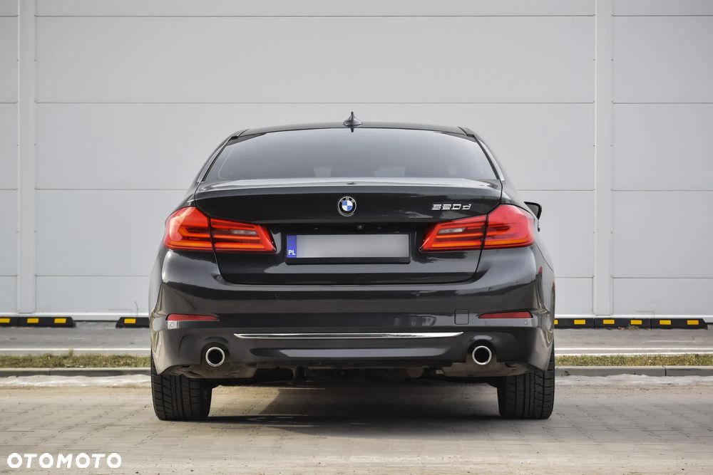 BMW Seria 5 520d Efficient Dynamics Edition Luxury Line - 13