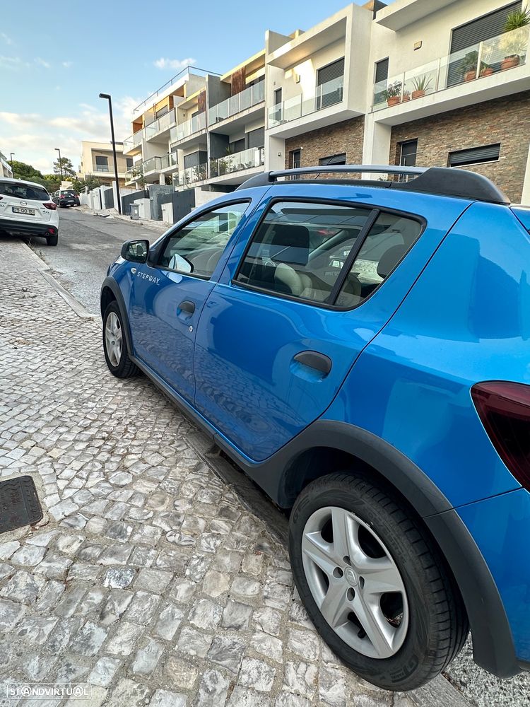 Dacia Sandero 1.5 dCi Stepway - 3