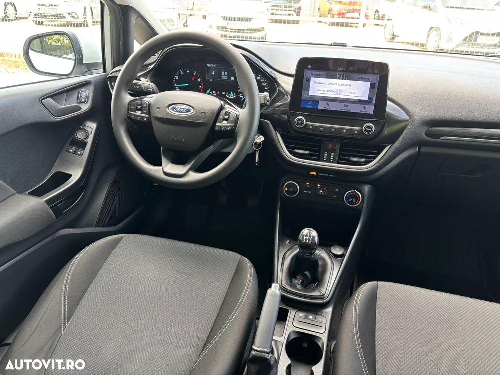 Ford Fiesta 1.1 Trend Connected - 30