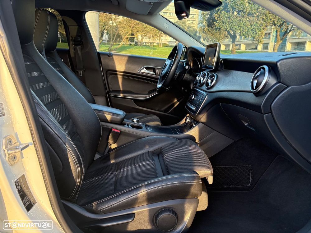 Mercedes-Benz CLA 180 d Shooting Brake Urban Aut. - 8