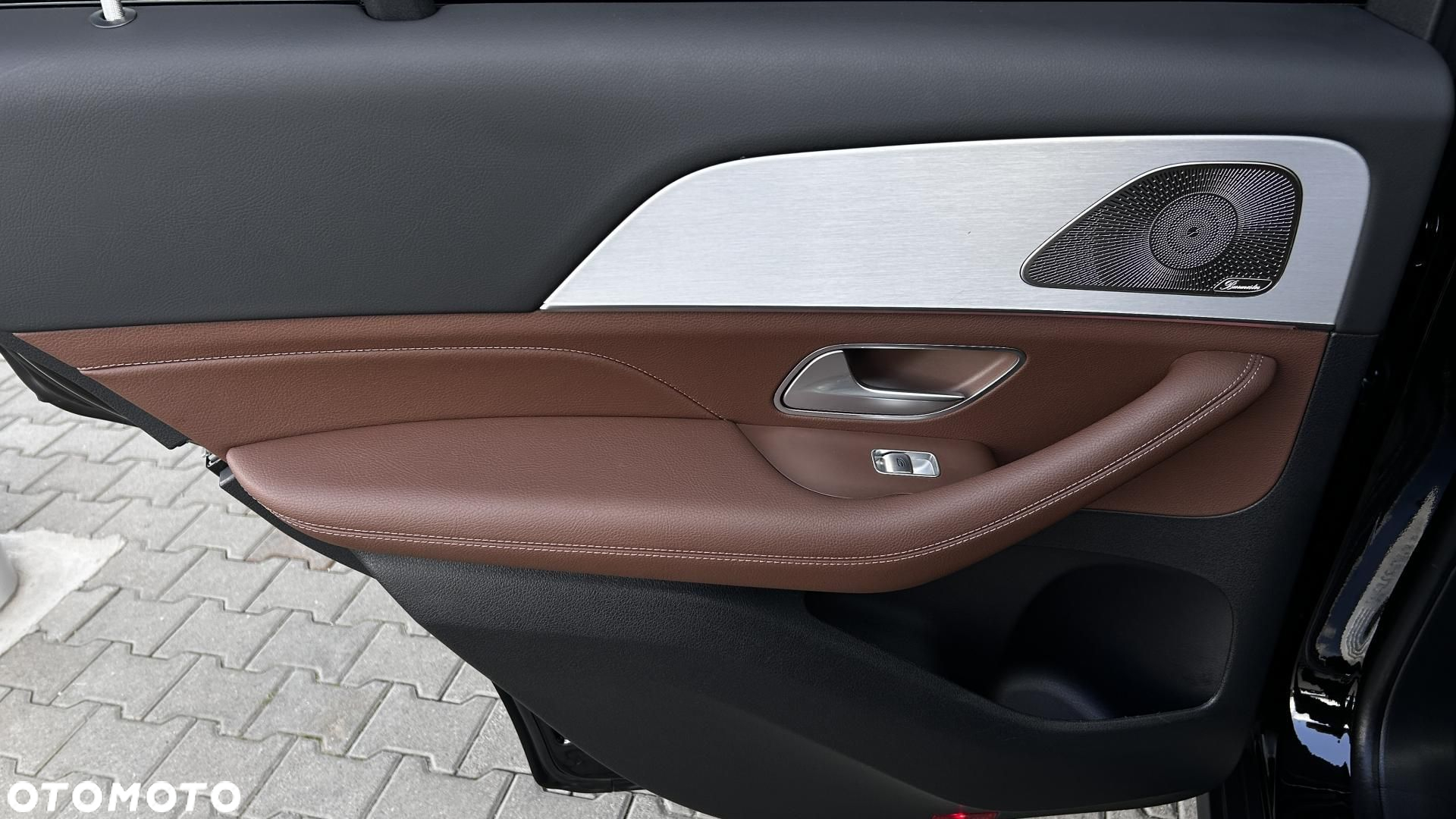 Mercedes-Benz GLE - 27