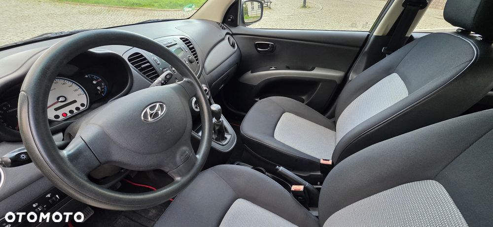 Hyundai i10 1.1 Edition Plus - 12