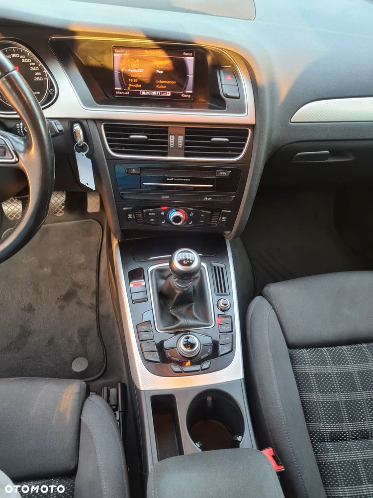 Audi A4 Avant 2.0 TDI DPF Ambition - 28