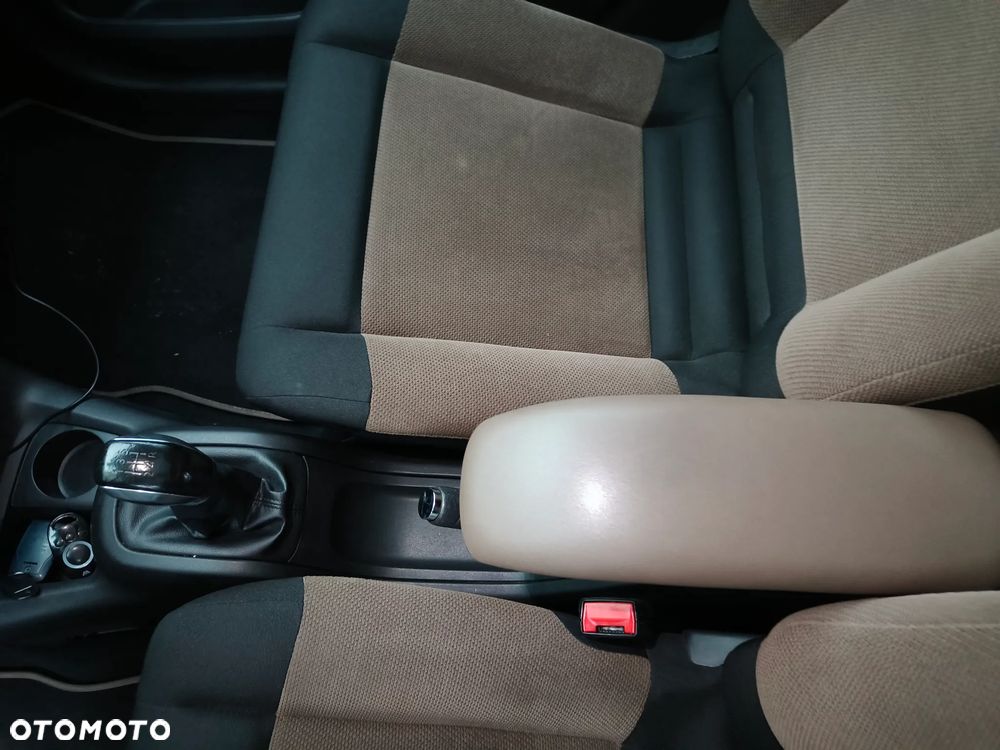 Citroën C4 Cactus - 28