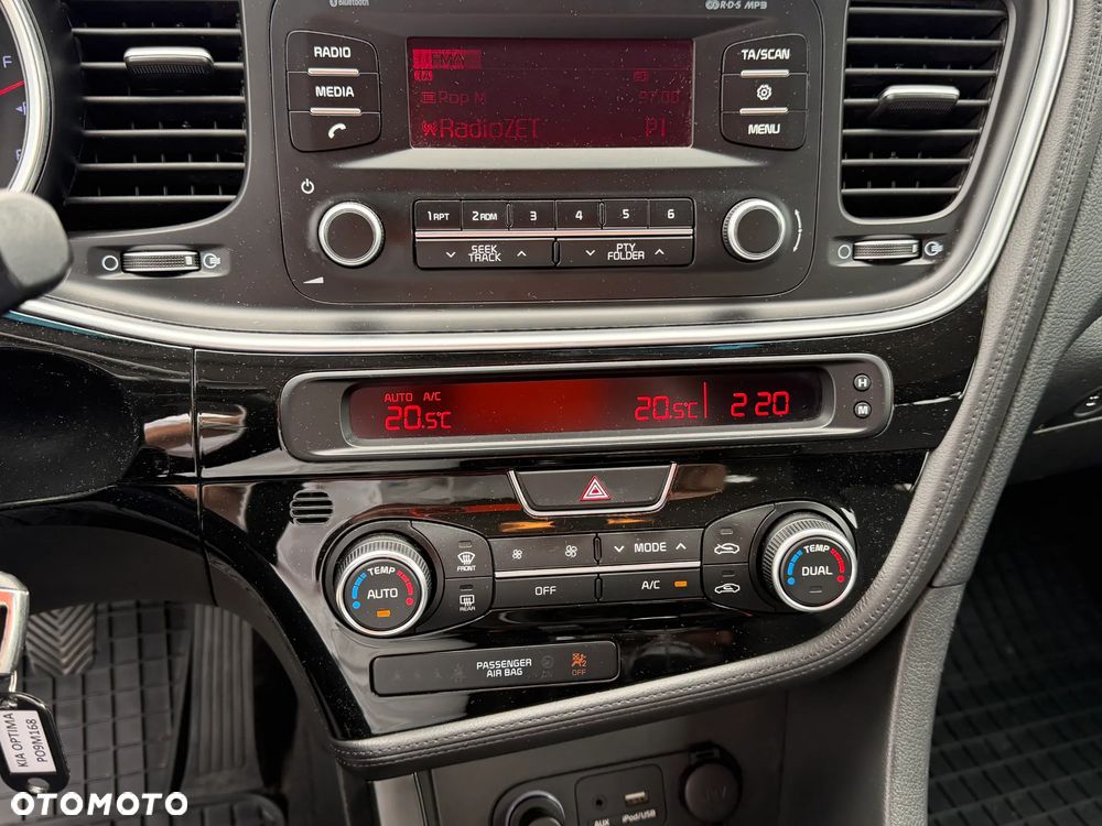Kia Optima 1.7 CRDi M - 13