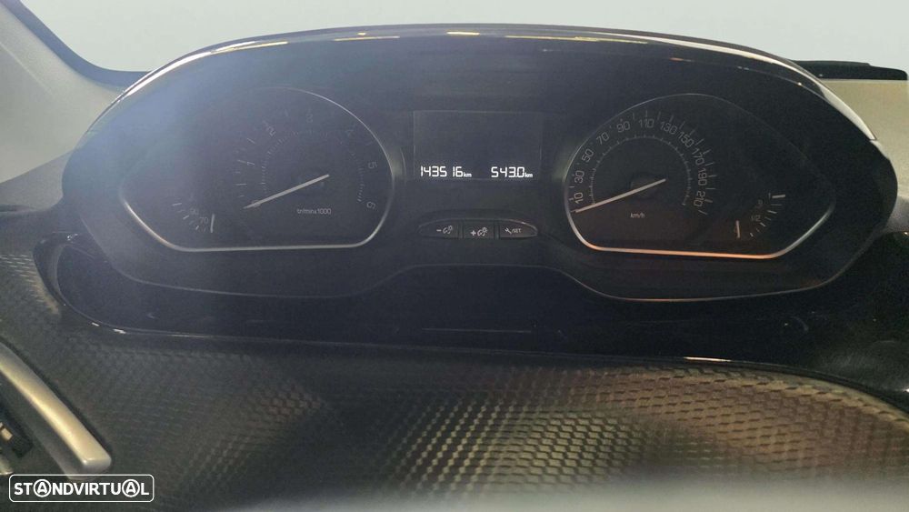 Peugeot 2008 BlueHDi 100 Allure - 13