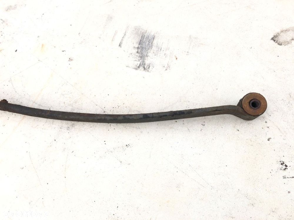 RESOR  PRAWY TYŁ  IVECO DAILY III Autobus 1999 - 2006 35 S 14, 50 C 14 (ATPA9FH2) 100 kW [136 KM] - 2